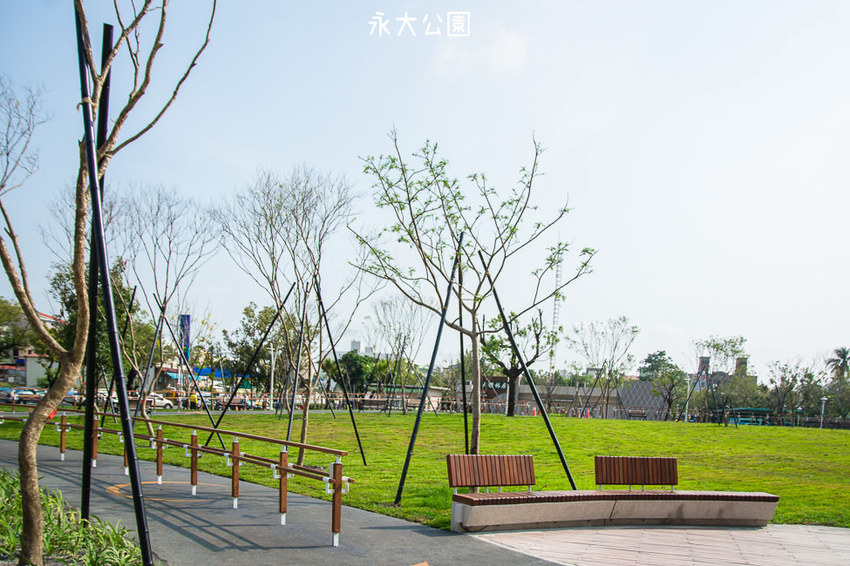 ｜特色公園｜永大公園，大型海盜船結合沙坑、盪鞦韆、溜滑梯等設施，一起來當北海小英雄 - 阿婷的旅行札記。