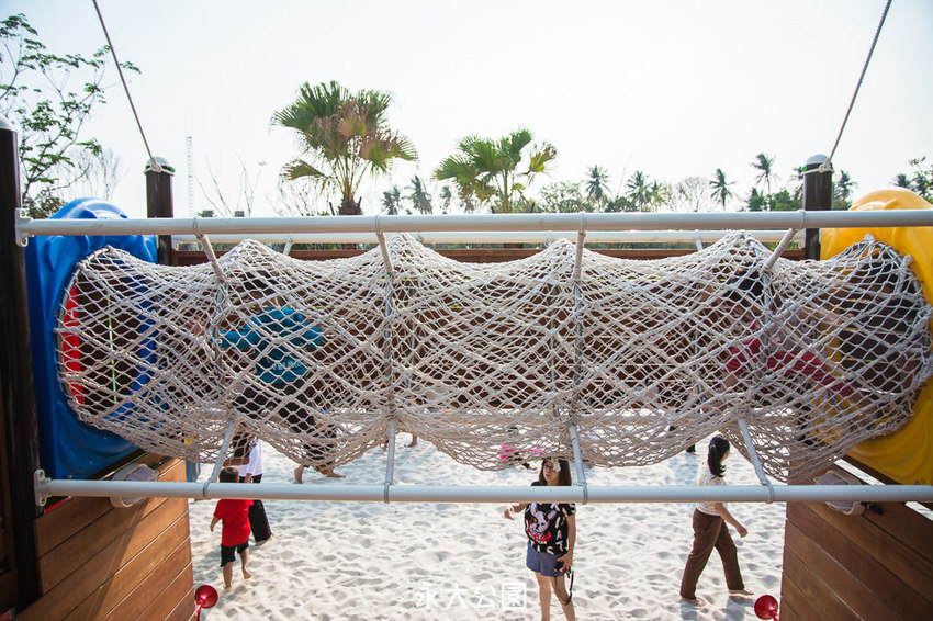 ｜特色公園｜永大公園，大型海盜船結合沙坑、盪鞦韆、溜滑梯等設施，一起來當北海小英雄 - 阿婷的旅行札記。