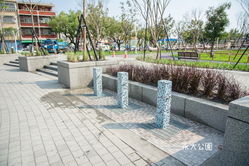 ｜特色公園｜永大公園，大型海盜船結合沙坑、盪鞦韆、溜滑梯等設施，一起來當北海小英雄 - 阿婷的旅行札記。