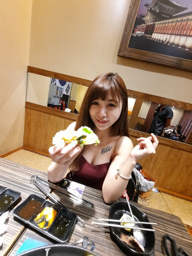 台中豐原美食推薦「糕糕在尚」韓式料理吃到飽！肉品飲料小菜無限供應~還有韓服體驗拍網美照!