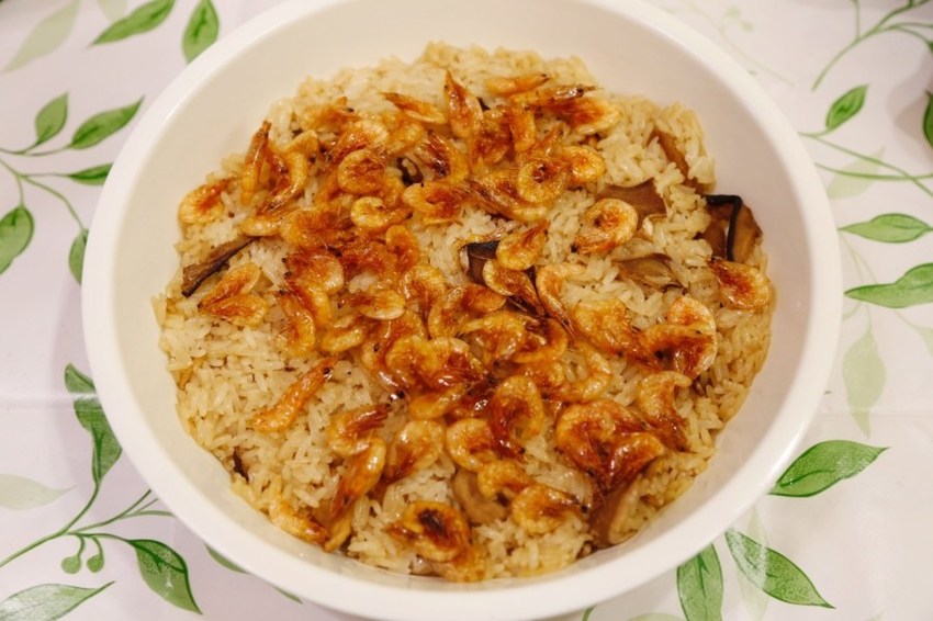 2020年菜,上網預訂,台中名店,台味櫻花蝦米糕,富貴筍絲燒蹄膀,年菜預購,有春年菜,有春茶館,紅糖年年步步糕,花雕御品鮮活蝦,酒家魷魚螺肉蒜,黃金蟲草燉烏雞 @VIVIYU小世界