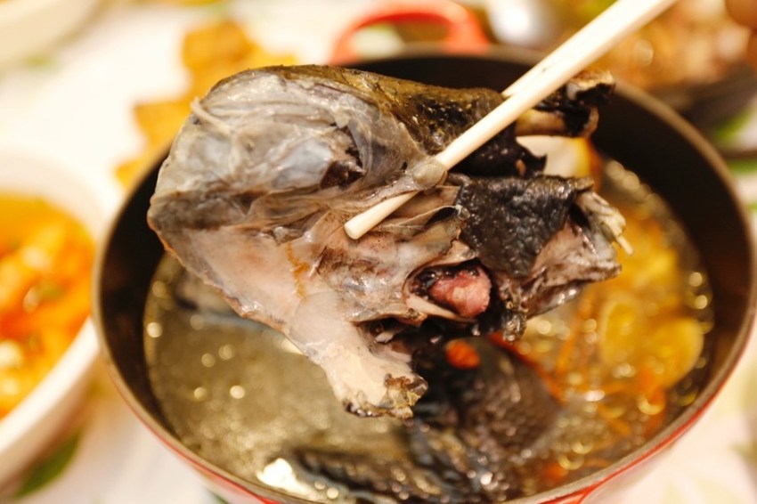 2020年菜,上網預訂,台中名店,台味櫻花蝦米糕,富貴筍絲燒蹄膀,年菜預購,有春年菜,有春茶館,紅糖年年步步糕,花雕御品鮮活蝦,酒家魷魚螺肉蒜,黃金蟲草燉烏雞 @VIVIYU小世界