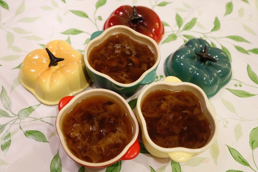 2020年菜,上網預訂,台中名店,台味櫻花蝦米糕,富貴筍絲燒蹄膀,年菜預購,有春年菜,有春茶館,紅糖年年步步糕,花雕御品鮮活蝦,酒家魷魚螺肉蒜,黃金蟲草燉烏雞 @VIVIYU小世界