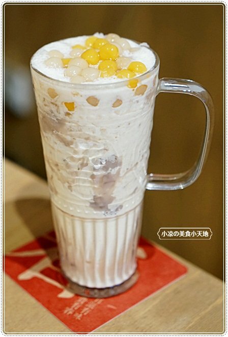 當牛肉雙寶遇上麻辣顛覆傳統新思維!台中在地茶館推新品您來嚐鮮了嗎? 還有古早功夫菜、小點心,聚餐首選就在這!!