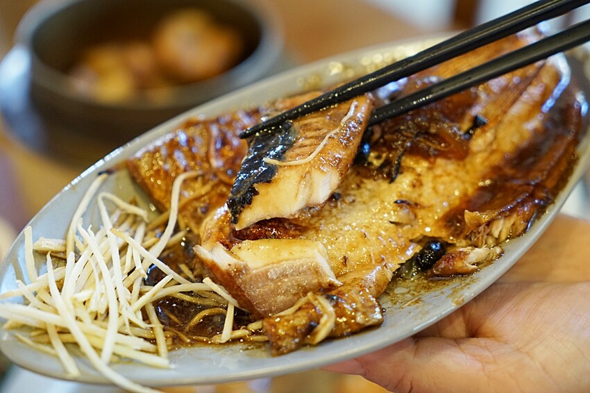 有春茶館2022新菜單！草莓季開跑～雙人元氣餐、各式小點全新登場，一年一次冬季節限定！