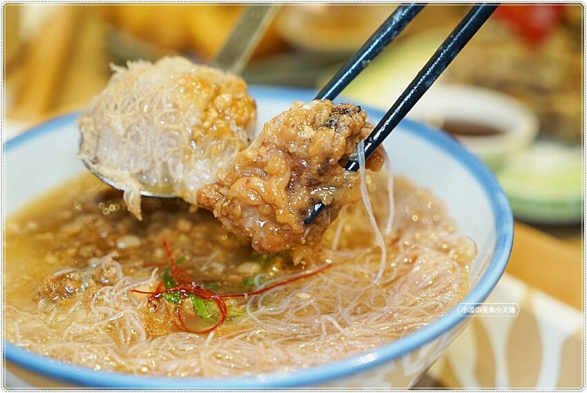 當牛肉雙寶遇上麻辣顛覆傳統新思維!台中在地茶館推新品您來嚐鮮了嗎? 還有古早功夫菜、小點心,聚餐首選就在這!!