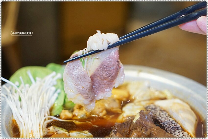 當牛肉雙寶遇上麻辣顛覆傳統新思維!台中在地茶館推新品您來嚐鮮了嗎? 還有古早功夫菜、小點心,聚餐首選就在這!!