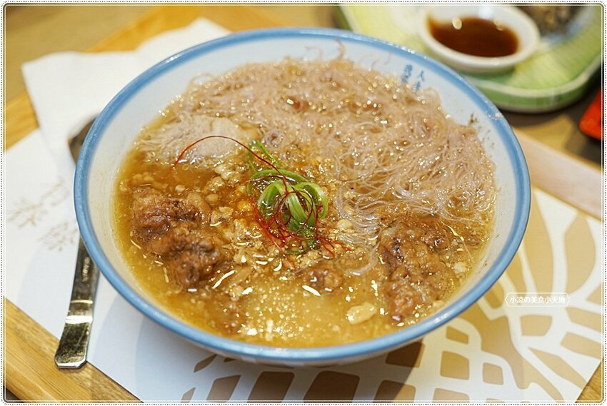 當牛肉雙寶遇上麻辣顛覆傳統新思維!台中在地茶館推新品您來嚐鮮了嗎? 還有古早功夫菜、小點心,聚餐首選就在這!!