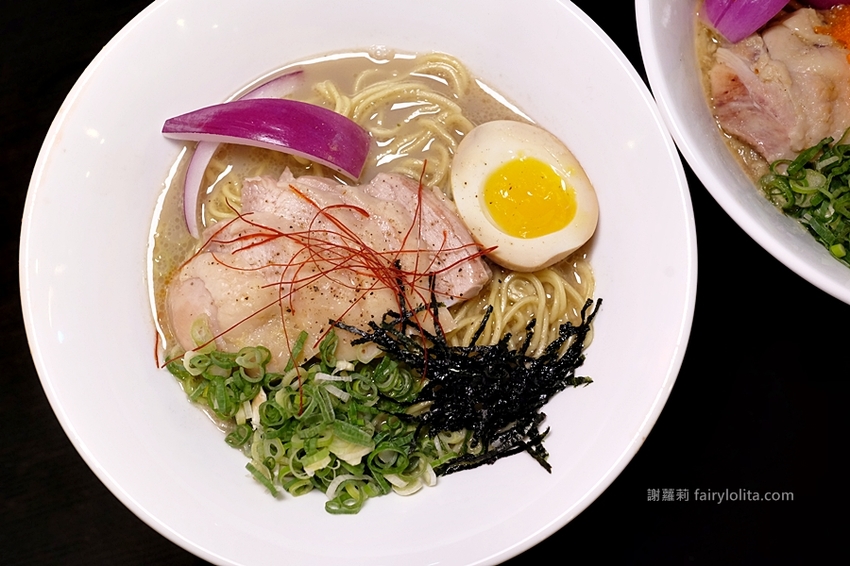 台中美食 | 麵屋聚。宵夜限定!隱藏版深夜系日式拉麵,一天只賣5小時! @蹦啾♥謝蘿莉 La vie heureuse