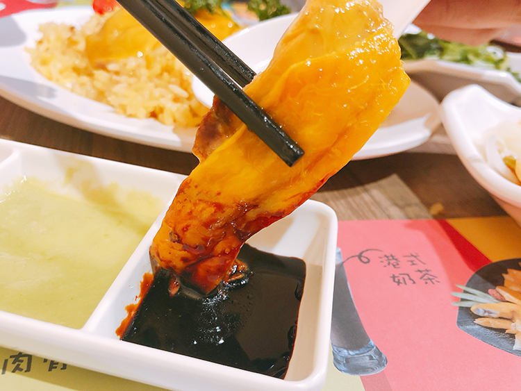 星島海南雞飯,海南雞飯,咖哩,肉骨茶,松山區美食,我不是他媽媽,南洋料理,凍檸茶,絲襪奶茶,五分埔商圈,五分埔美食,星馬美食,松山火車站,慈祐宮