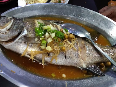 合韻合唱團順著疫情趨緩，歡聚[台灣番鴨區-金陵店] 桌菜三千大快朵頤