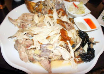 合韻合唱團順著疫情趨緩，歡聚[台灣番鴨區-金陵店] 桌菜三千大快朵頤