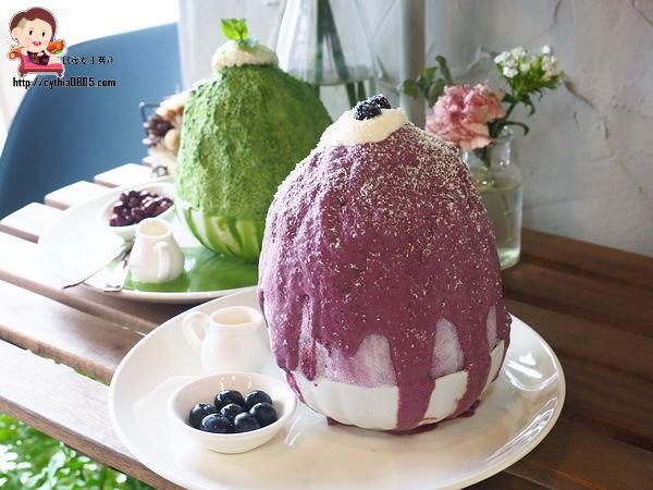 桃園中壢美食-花居樂花坊-在花店裡吃冰，在花店裡與你相遇 @民宿女王芽月-美食.旅遊.全台趴趴走