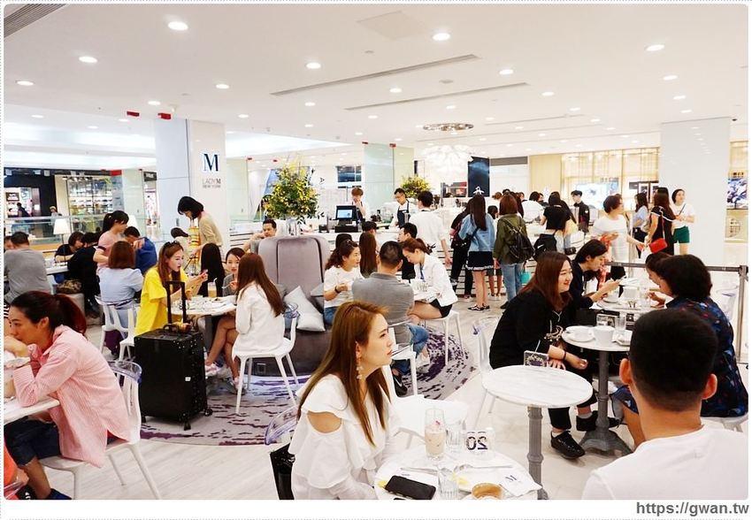 手工嫩仙草每天限量50碗,三種配料一個銅板有找!