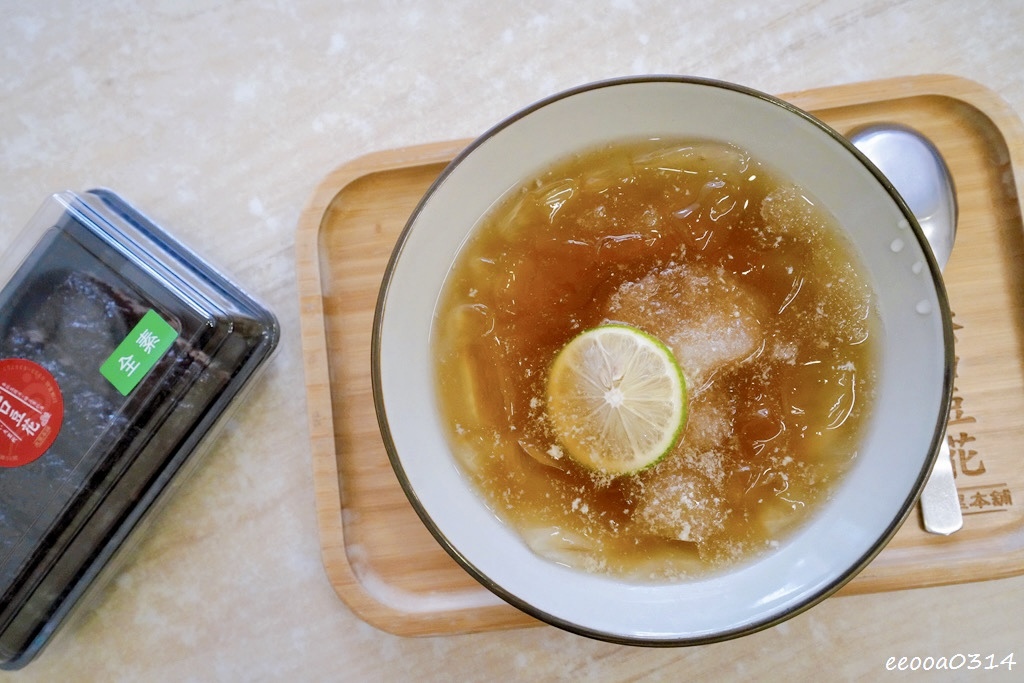 台中大里美食｜港口豆花 大里本舖，在地人也愛的綿密豆花與限定