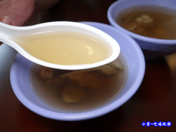 牛蒡排骨養生湯-好記香港燒臘傳奇．站前店 (2).jpg