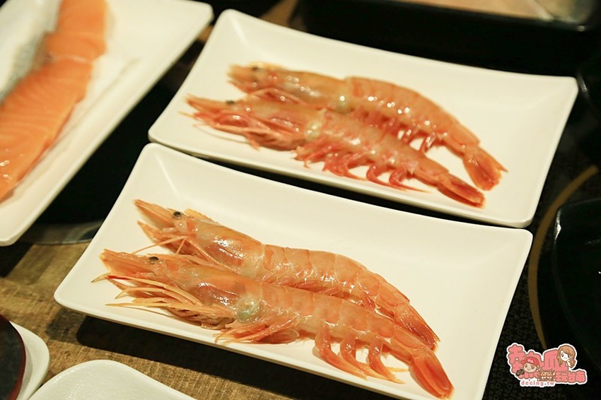 來超市吃火鍋囉!百貨公司內的火鍋宵夜場,想吃啥自己拿:祥富水產 - 熱血玩台南。跳躍新世界