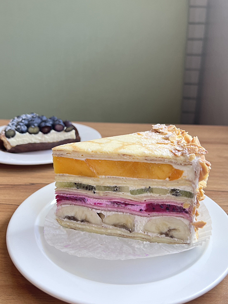 【宜蘭美食】媲美日本HARBS水果千層蛋糕 |超人氣文青老宅