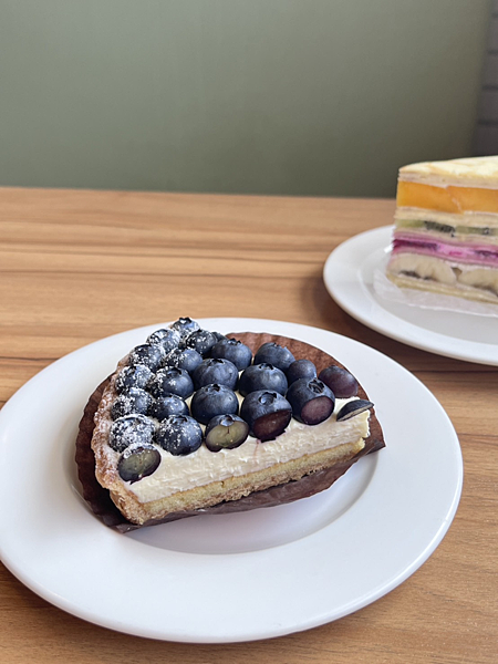 【宜蘭美食】媲美日本HARBS水果千層蛋糕 |超人氣文青老宅