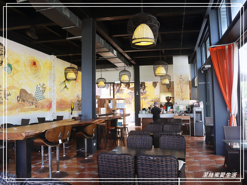 竹東莫內咖啡-南洋渡假風~咖啡x餐食x下午茶.新竹景觀約會餐廳