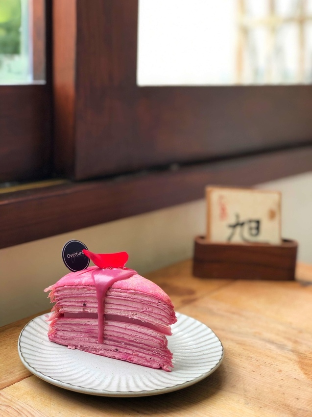 【台中北區】Overture序曲 散策65☞在愜意的午後揭開序幕,一起享受甜點們在口中彈奏神秘多變的樂章吧!