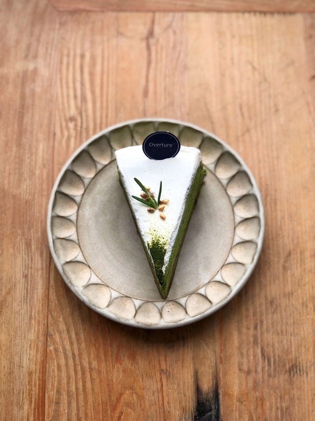 【台中北區】Overture序曲 散策65☞在愜意的午後揭開序幕,一起享受甜點們在口中彈奏神秘多變的樂章吧!