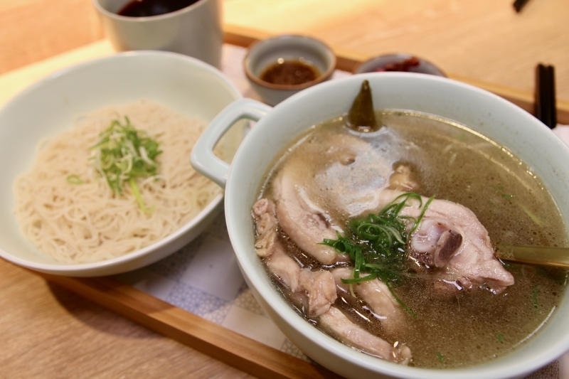 [台北]東門站永康街美食推薦 龍涎居好湯 傳說中的好喝剝皮辣椒雞湯