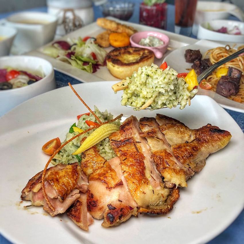 台南美食【巴薩爵斯】北區質感義式料理 義大利麵/燉飯/鬆餅 時尚高雅的氣氛是你聚餐的好選擇 | 小白只饗ㄔ美食