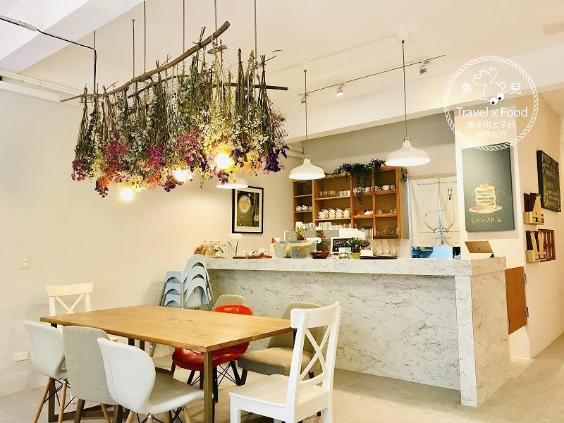 【食】桃園◆ Fussen Coffee 福森院子早午餐、舒芙蕾熱鬆餅 @魚兒 x 牽手明太子的「視」界旅行