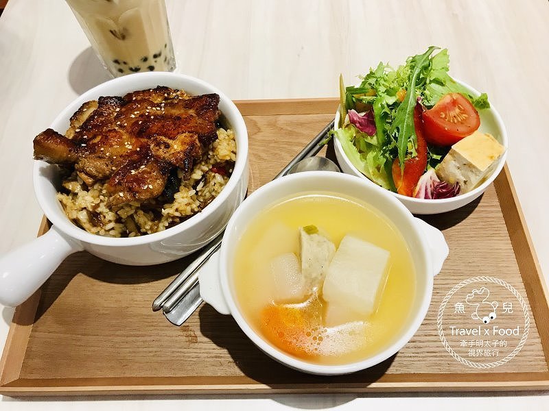 【食】桃園◆ Fussen Coffee 福森院子早午餐、舒芙蕾熱鬆餅 @魚兒 x 牽手明太子的「視」界旅行