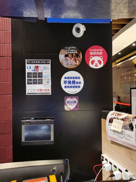 438115.jpg 438115.jpg