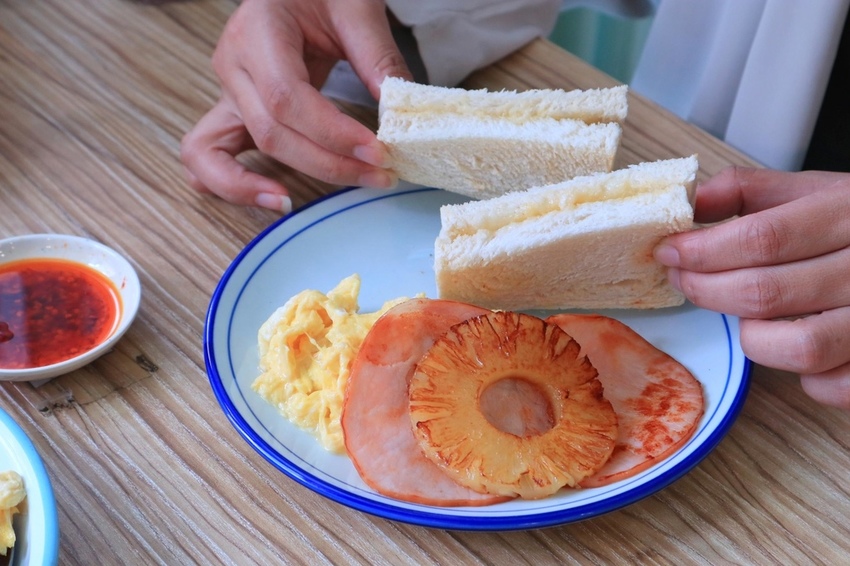 永芯茶餐廳港仔餅
