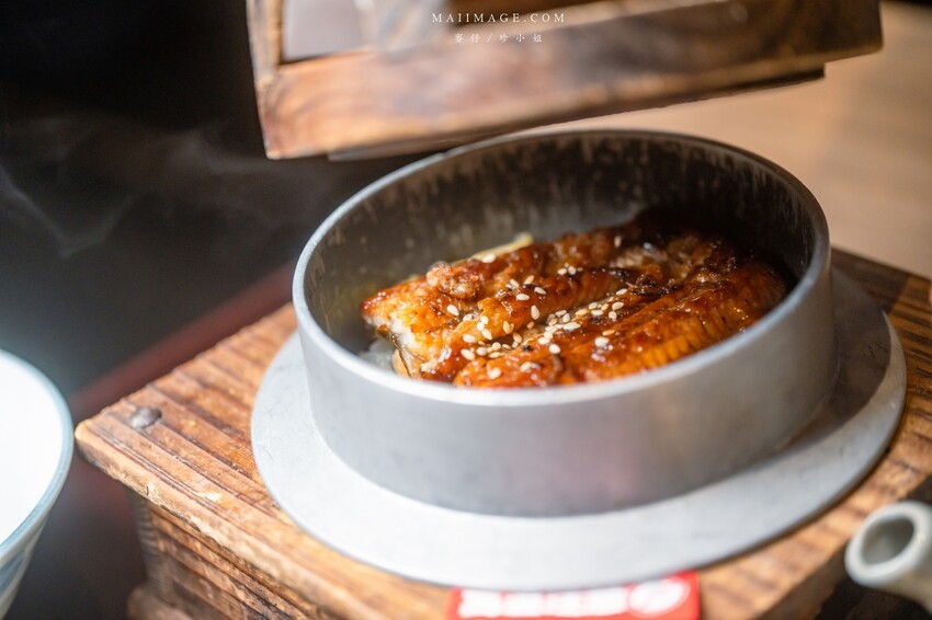 台北美食｜鳥丈爐端燒 x 新富町鰻魚釜飯套餐四吃～來自日本宮崎縣的頂級食材，聽莫札特的吻仔魚你吃過嗎？