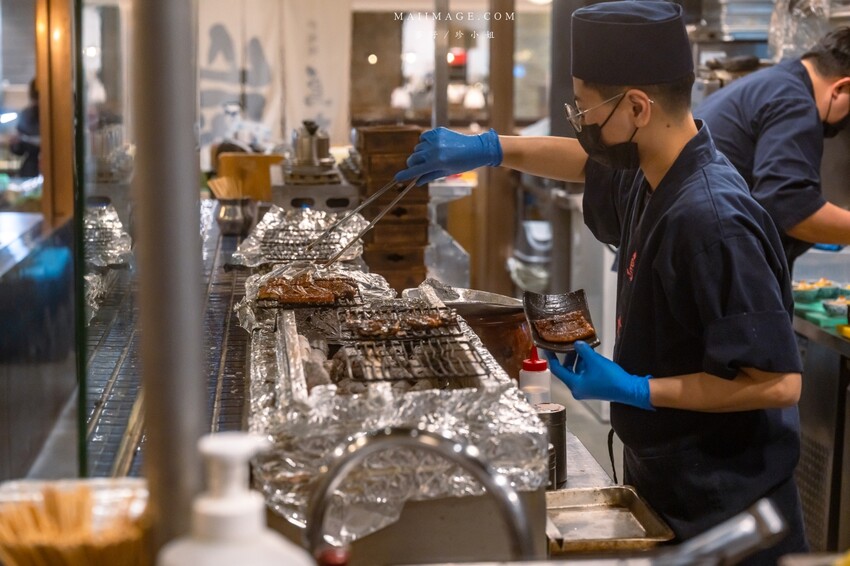 台北美食｜鳥丈爐端燒 x 新富町鰻魚釜飯套餐四吃～來自日本宮崎縣的頂級食材，聽莫札特的吻仔魚你吃過嗎？