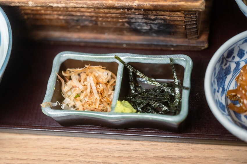 台北美食｜鳥丈爐端燒 x 新富町鰻魚釜飯套餐四吃～來自日本宮崎縣的頂級食材，聽莫札特的吻仔魚你吃過嗎？