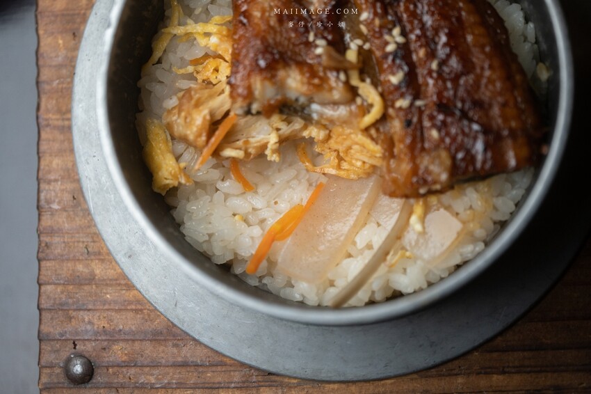 台北美食｜鳥丈爐端燒 x 新富町鰻魚釜飯套餐四吃～來自日本宮崎縣的頂級食材，聽莫札特的吻仔魚你吃過嗎？