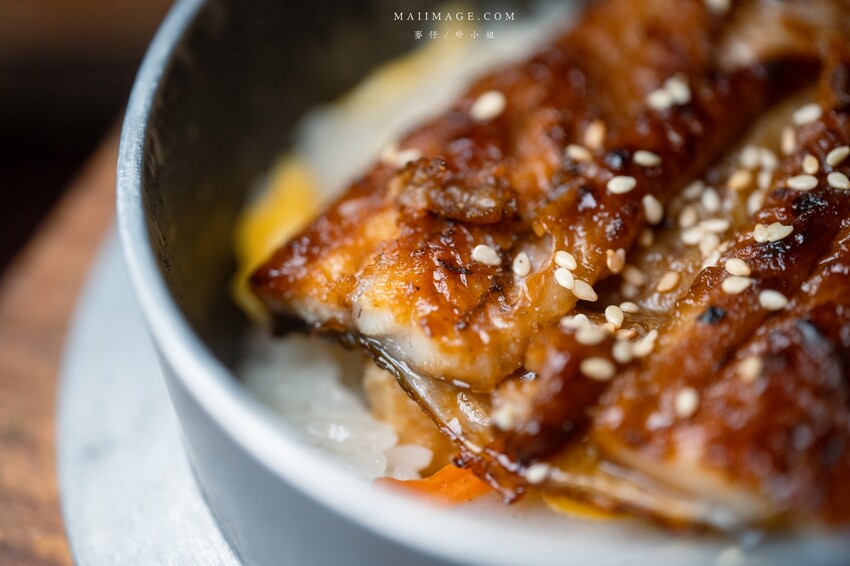 台北美食｜鳥丈爐端燒 x 新富町鰻魚釜飯套餐四吃～來自日本宮崎縣的頂級食材，聽莫札特的吻仔魚你吃過嗎？