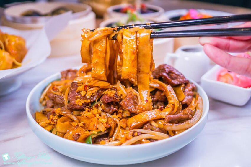 [台北美食]唐點小聚美麗華店/商業午餐組合經濟實惠(附完整菜單)/40道以上外賣美食讓妳袋著走