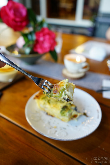 宜蘭縣員山鄉宜蘭員山》小院子咖啡 畫廊 ~帶點居家風味與藝術氣息的咖啡廳