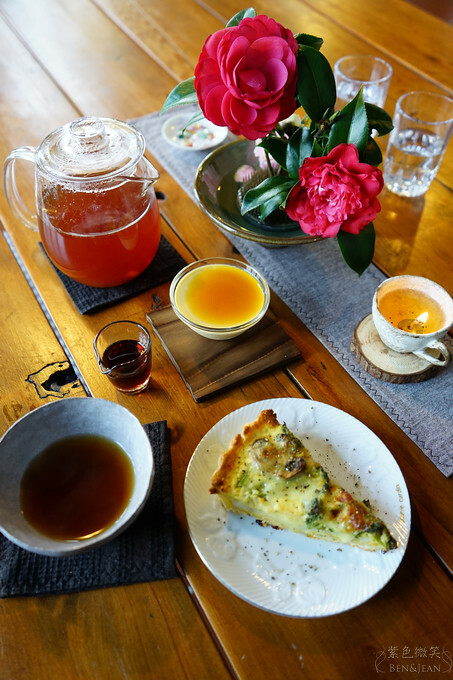 宜蘭縣員山鄉宜蘭員山》小院子咖啡 畫廊 ~帶點居家風味與藝術氣息的咖啡廳