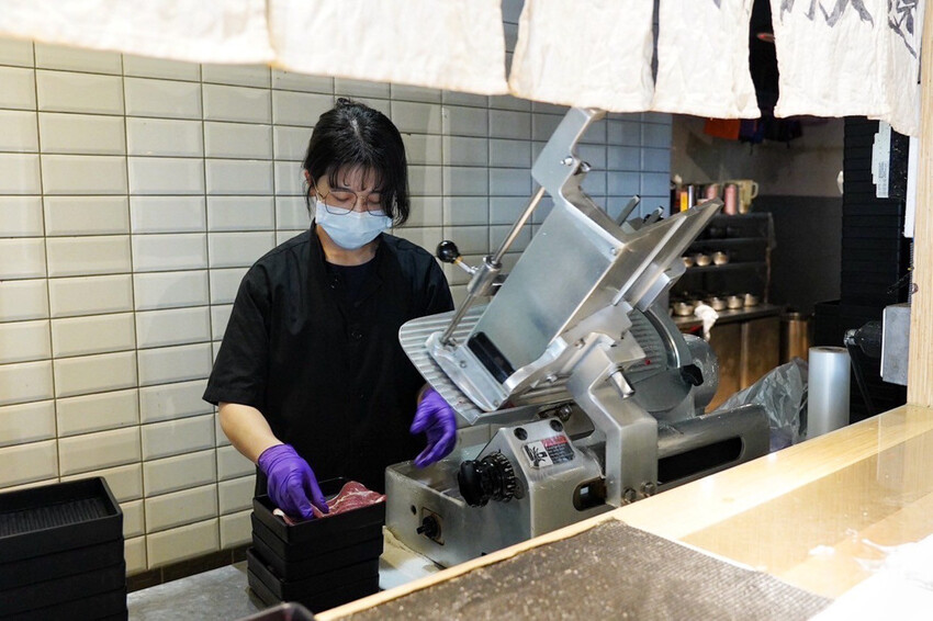 挑戰388元吃到飽！自助百匯上百種選擇！CP值爆高鍋物店