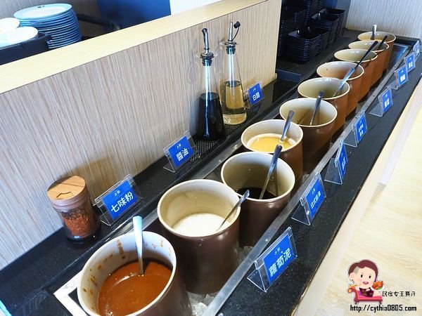 桃園ATT筷食尚美食-鬥牛士二鍋桃園食尚店-平日中午318元吃到飽,超浮誇大仙肉盤每天只限量五組啊!!! (邀約) @民宿女王芽月-美食.旅遊.全台趴趴走