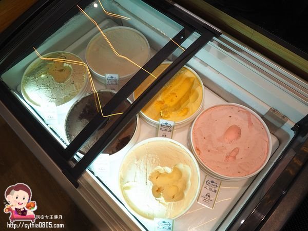 桃園ATT筷食尚美食-鬥牛士二鍋桃園食尚店-平日中午318元吃到飽,超浮誇大仙肉盤每天只限量五組啊!!! (邀約) @民宿女王芽月-美食.旅遊.全台趴趴走