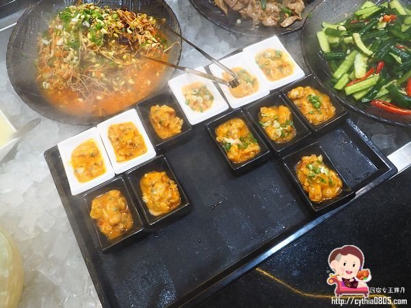 桃園ATT筷食尚美食-鬥牛士二鍋桃園食尚店-平日中午318元吃到飽,超浮誇大仙肉盤每天只限量五組啊!!! (邀約) @民宿女王芽月-美食.旅遊.全台趴趴走