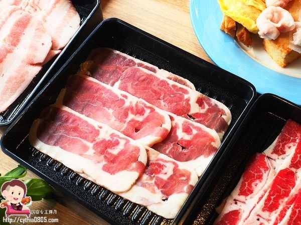 桃園ATT筷食尚美食-鬥牛士二鍋桃園食尚店-平日中午318元吃到飽,超浮誇大仙肉盤每天只限量五組啊!!! (邀約) @民宿女王芽月-美食.旅遊.全台趴趴走