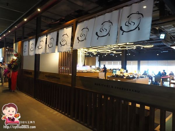 桃園ATT筷食尚美食-鬥牛士二鍋桃園食尚店-平日中午318元吃到飽,超浮誇大仙肉盤每天只限量五組啊!!! (邀約) @民宿女王芽月-美食.旅遊.全台趴趴走