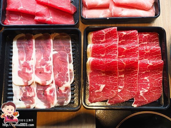 桃園ATT筷食尚美食-鬥牛士二鍋桃園食尚店-平日中午318元吃到飽,超浮誇大仙肉盤每天只限量五組啊!!! (邀約) @民宿女王芽月-美食.旅遊.全台趴趴走