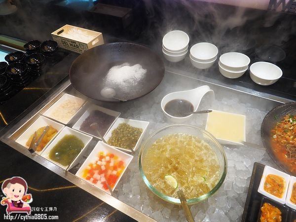 桃園ATT筷食尚美食-鬥牛士二鍋桃園食尚店-平日中午318元吃到飽,超浮誇大仙肉盤每天只限量五組啊!!! (邀約) @民宿女王芽月-美食.旅遊.全台趴趴走