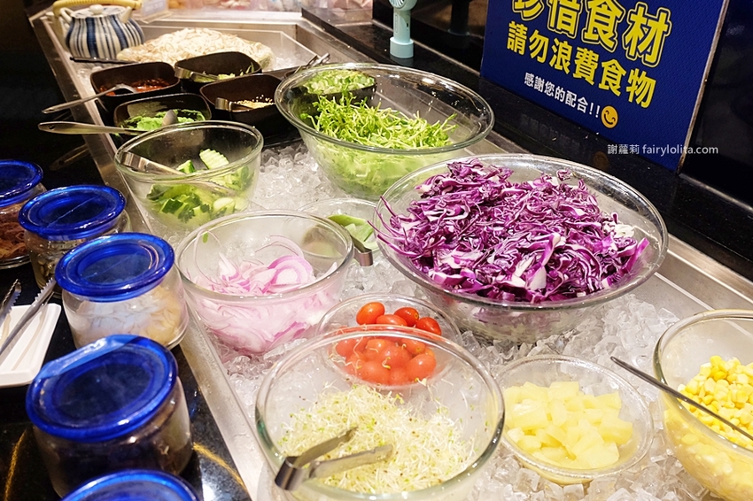 鬥牛士二鍋（桃園食尚店）。挑戰全台最便宜壽喜燒，一人只要328元吃到飽，超過百種食材任你挑！ @蹦啾♥謝蘿莉 La vie heureuse