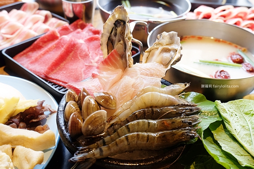 鬥牛士二鍋（桃園食尚店）。挑戰全台最便宜壽喜燒，一人只要328元吃到飽，超過百種食材任你挑！ @蹦啾♥謝蘿莉 La vie heureuse